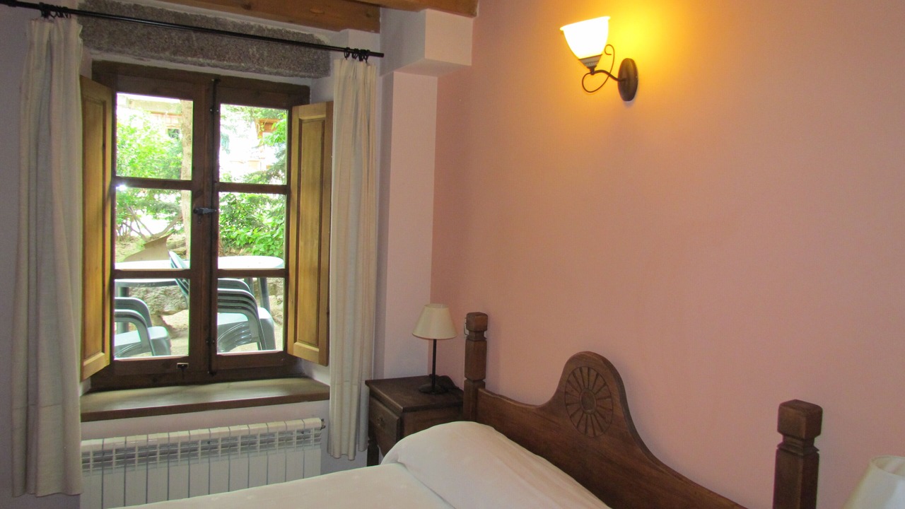 Photo of Bedroom in Navarredonda de Gredos