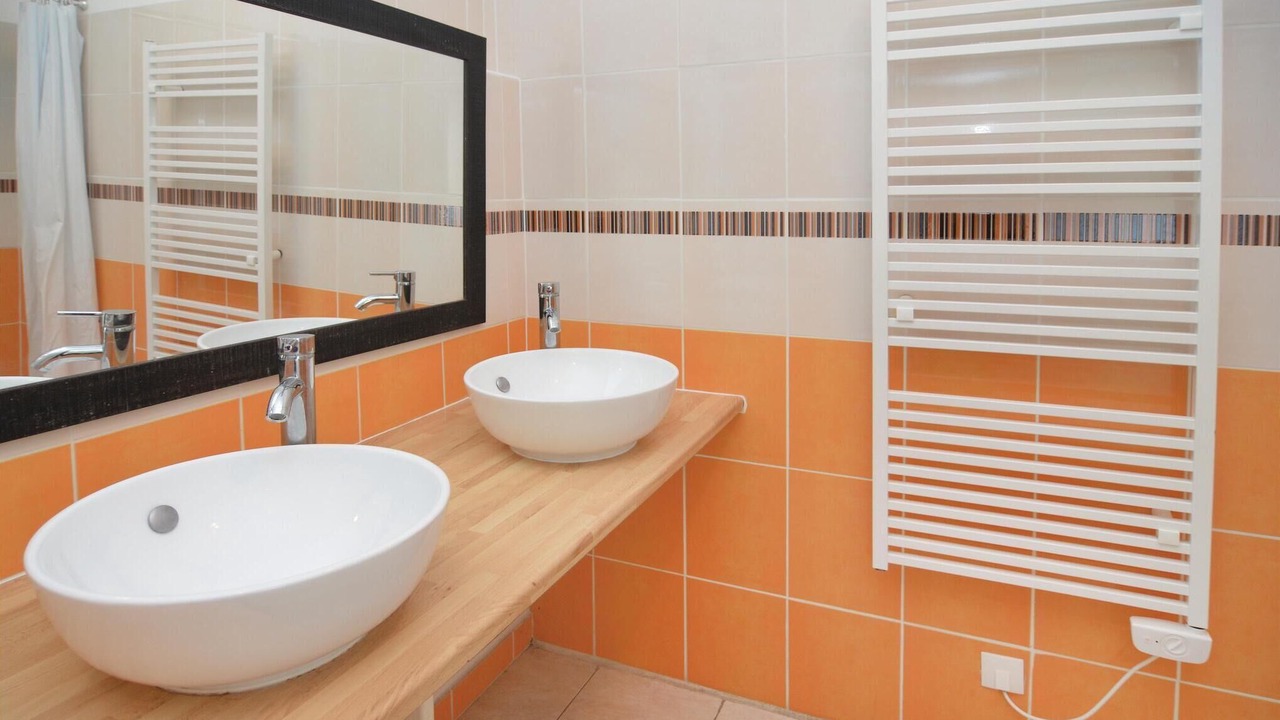 Photo of Bathroom in Le Sambuc