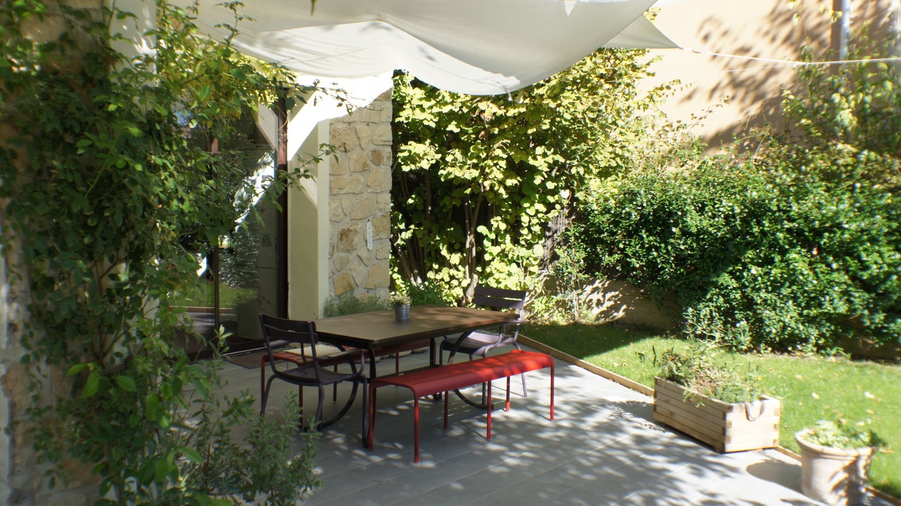 Photo of Outdoor in Sud