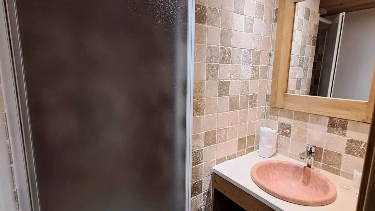 Photo of Bathroom in Arc-2000