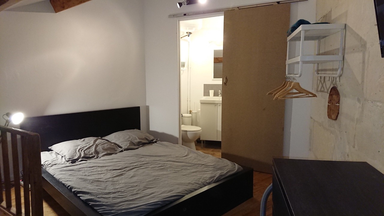 Photo of Bedroom in Arles City Centre