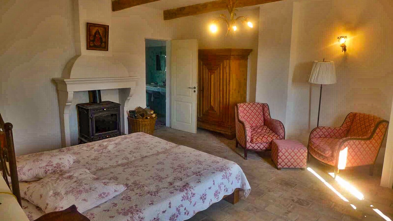Photo of Bedroom in Bouchet