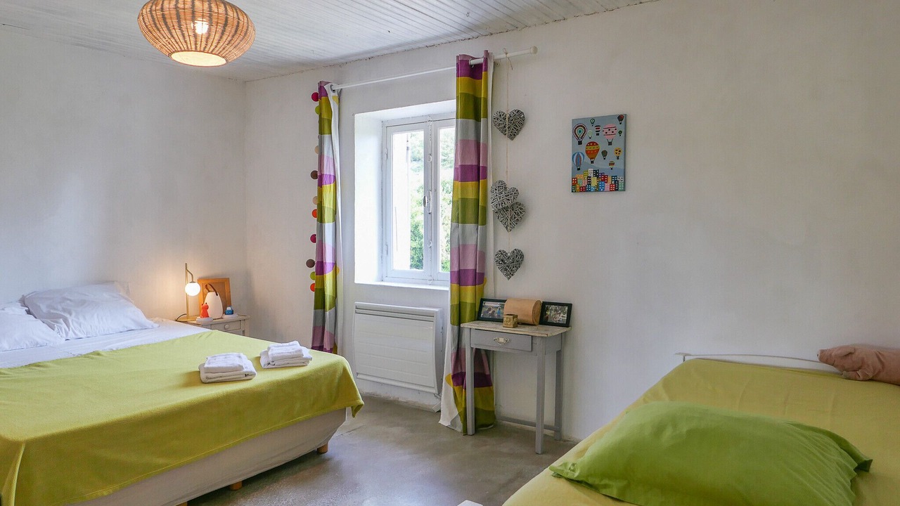 Photo of Bedroom in La Garde-Adhemar