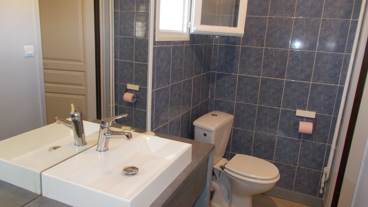 Photo of Bathroom in Chateauneuf-de-Gadagne