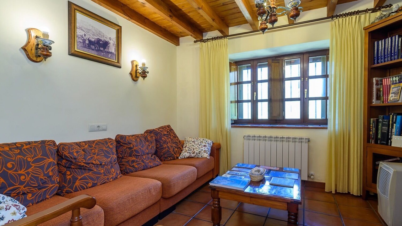Photo of Livingroom in Penamellera Alta