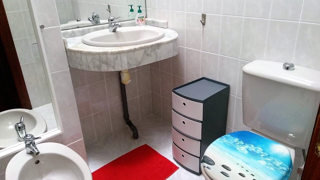 Photo of Bathroom in Oeste