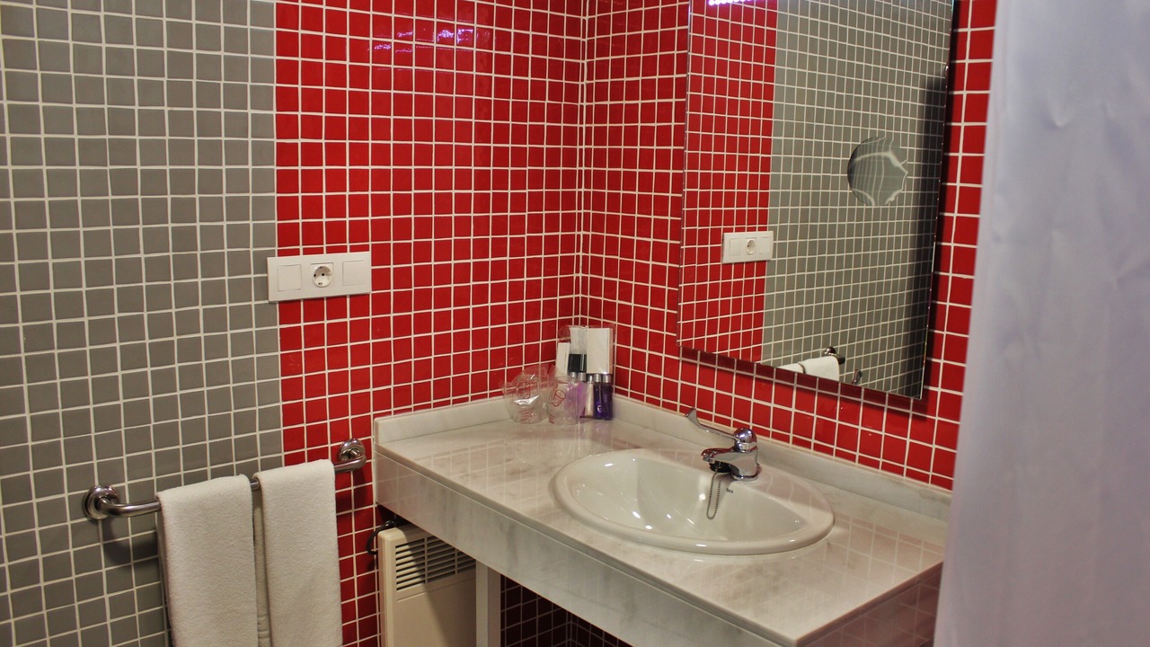 Photo of Bathroom in Orellana la Vieja