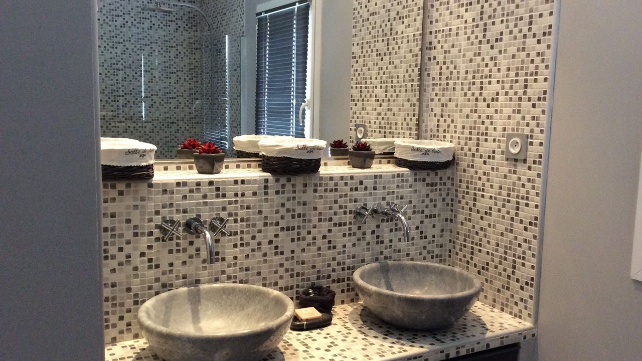 Photo of Bathroom in Le Puy-Sainte-Reparade