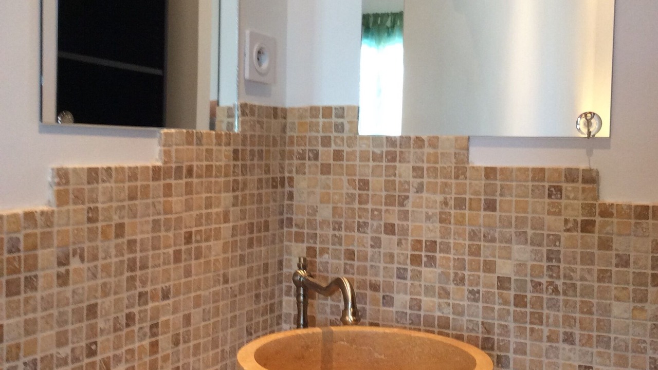 Photo of Bathroom in Le Puy-Sainte-Reparade