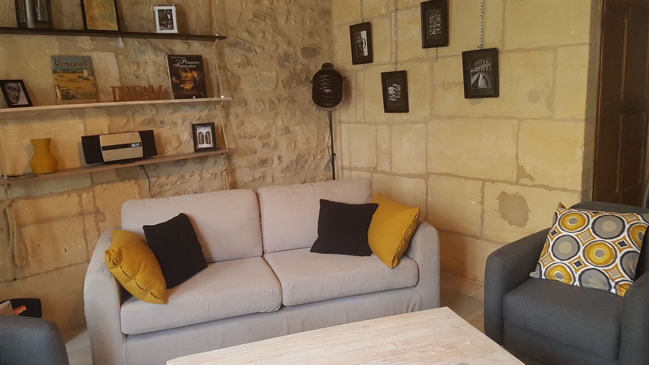 Photo of Livingroom in Saint-Etienne-du-Gres