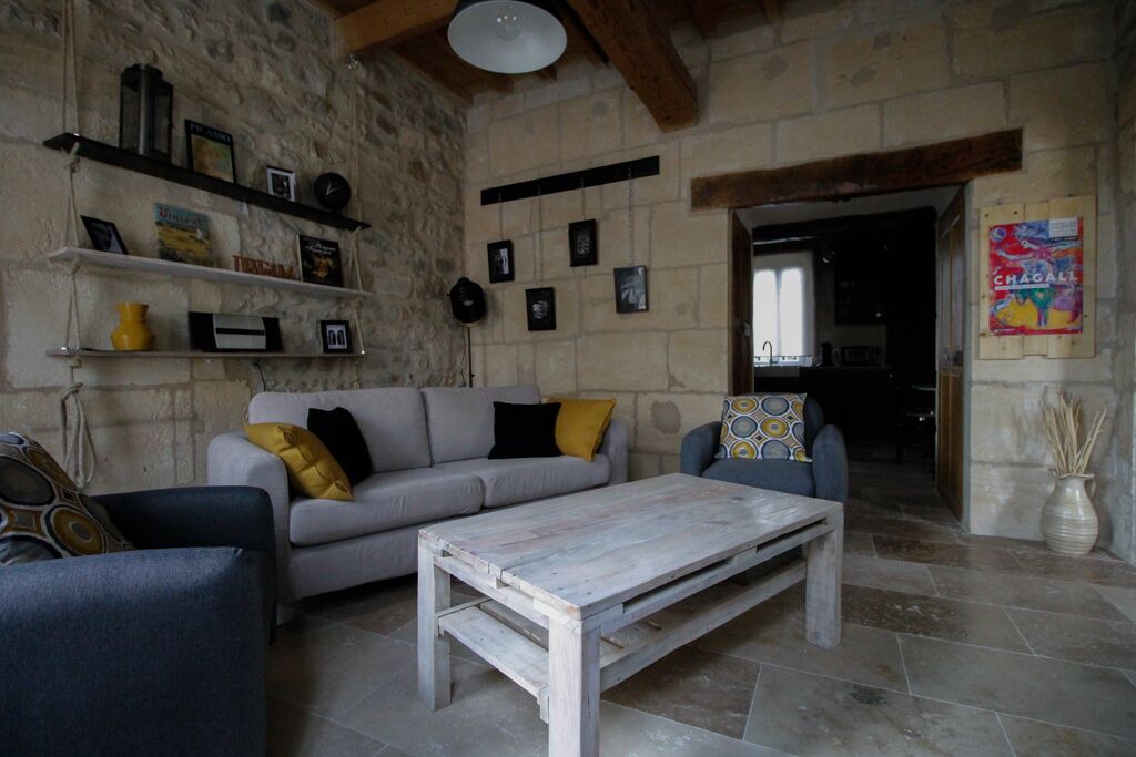Photo of Livingroom in Saint-Etienne-du-Gres