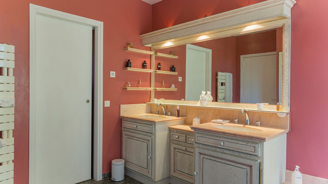 Photo of Bathroom in Chateauneuf-de-Gadagne