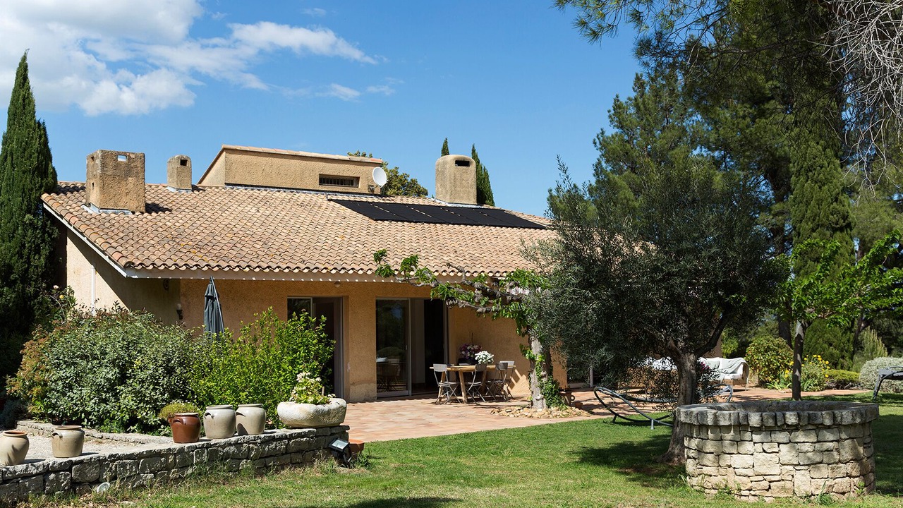 Photo of Outdoor in Chateauneuf-de-Gadagne