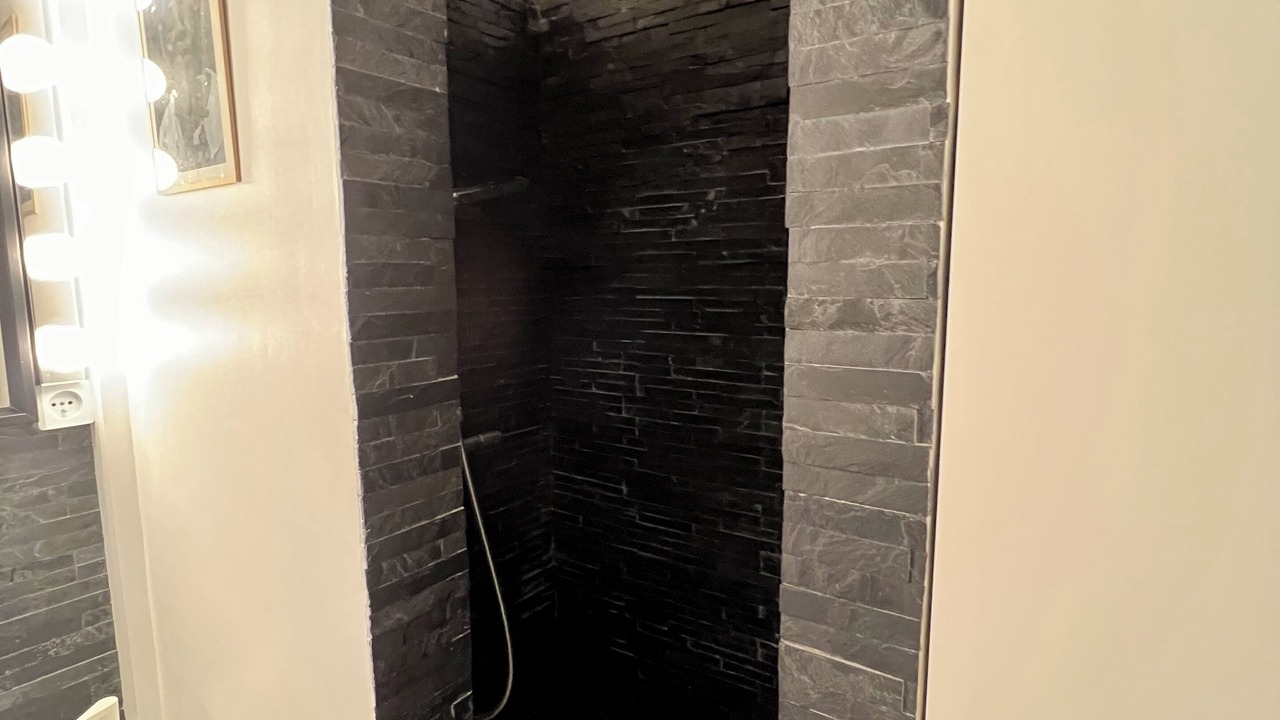Photo of Bathroom in Le Mourillon