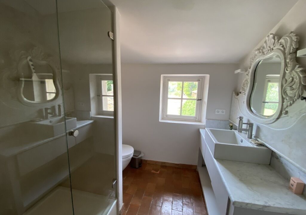 Photo of Bathroom in Puyvert