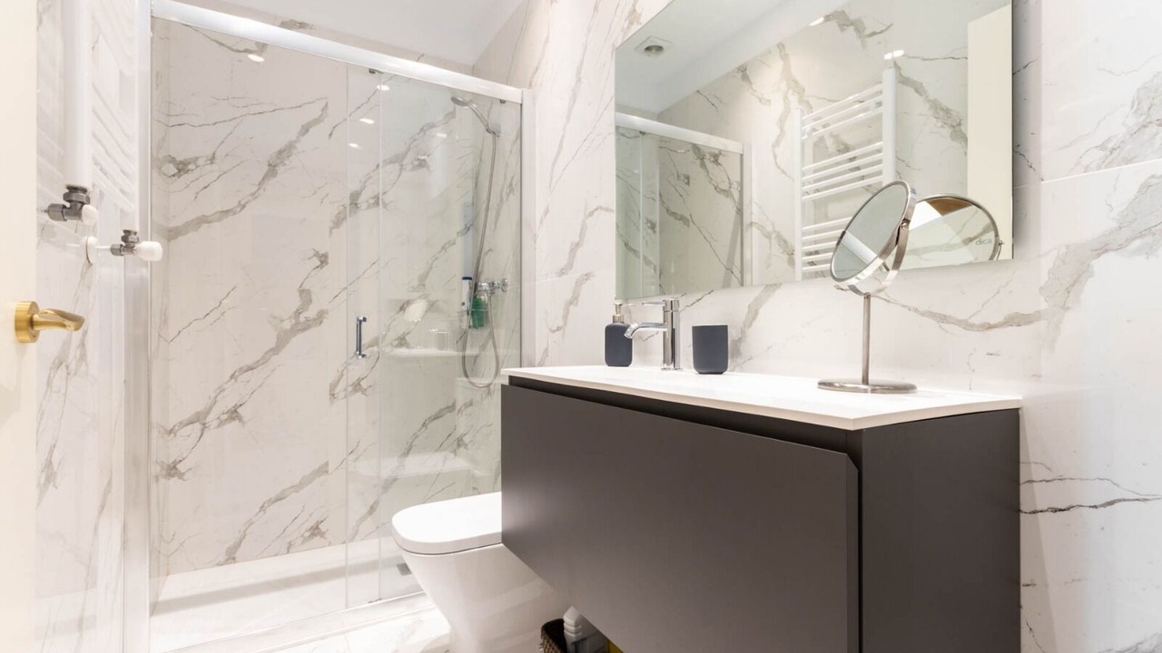 Photo of Bathroom in Abando