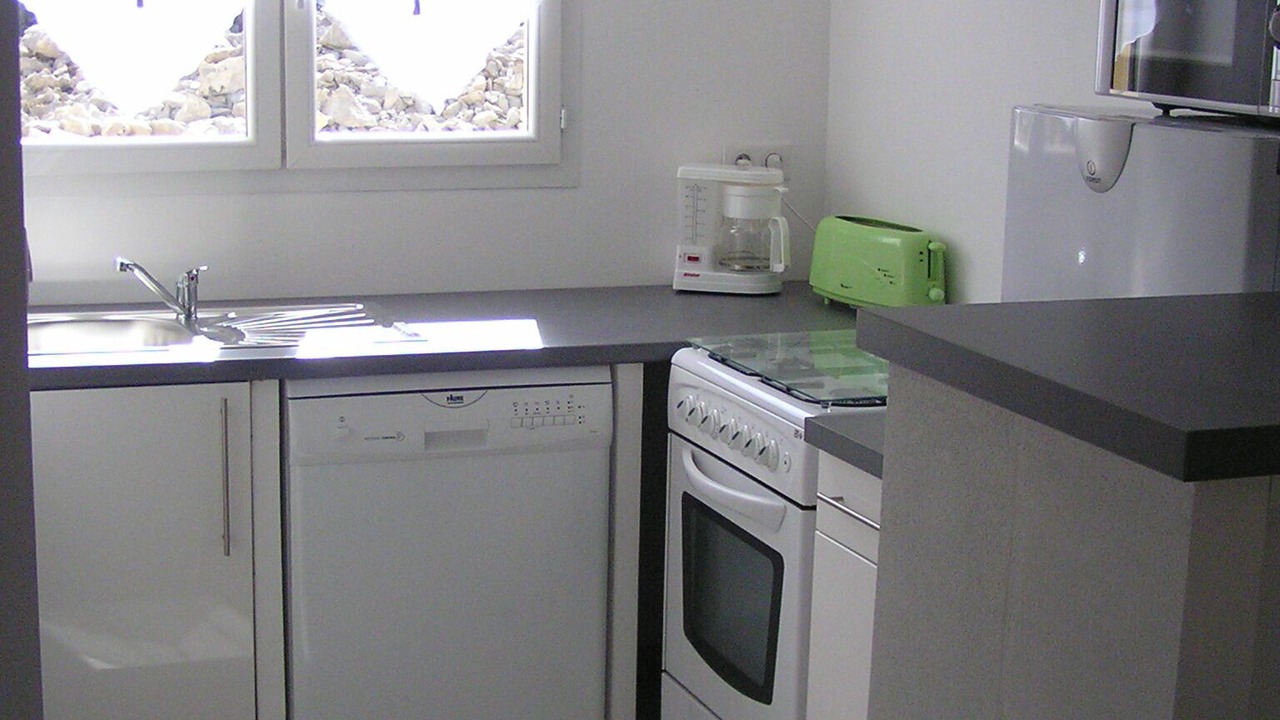 Photo of Kitchen in Saint Alban Auriolles