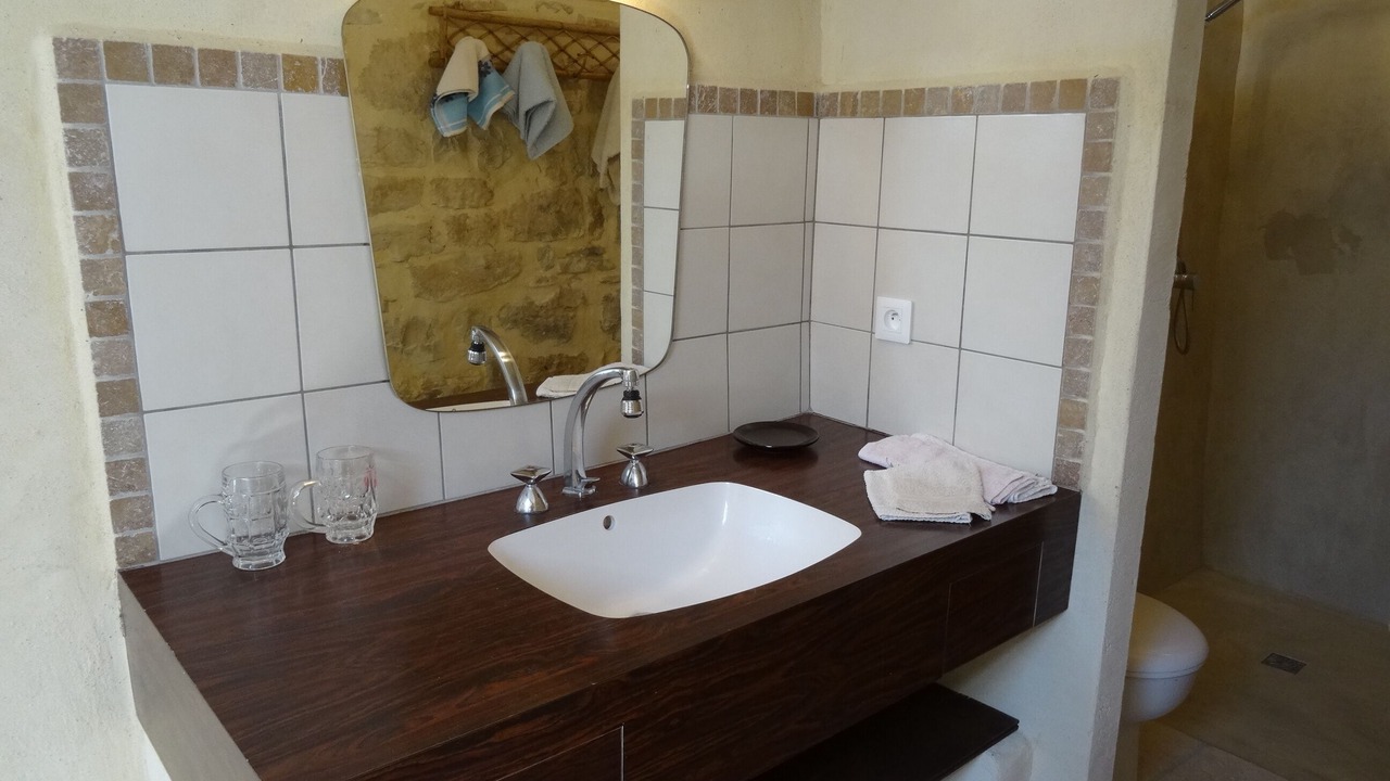Photo of Bathroom in Barjac