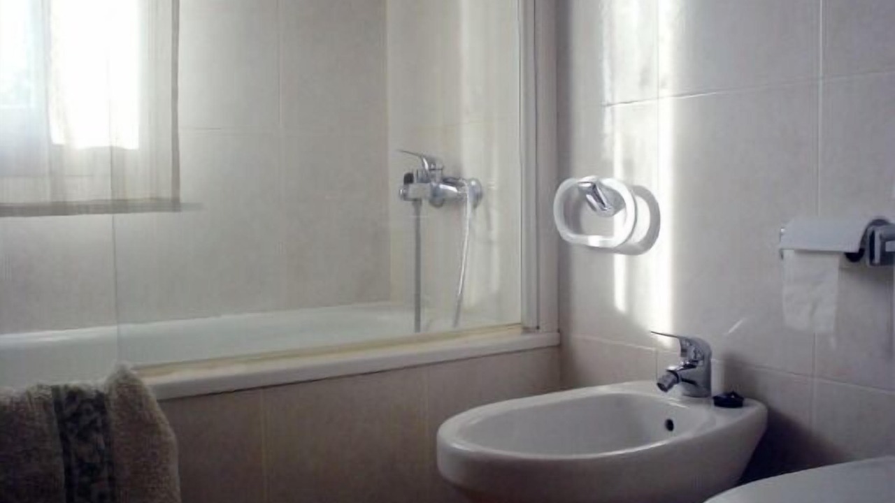 Photo of Bathroom in Aios