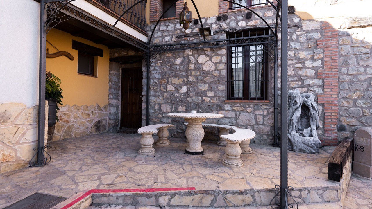 Photo of Outdoor in Cella