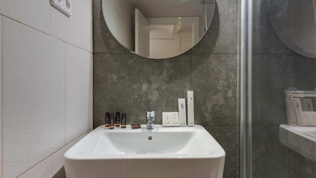 Photo of Bathroom in Gothic Quarter