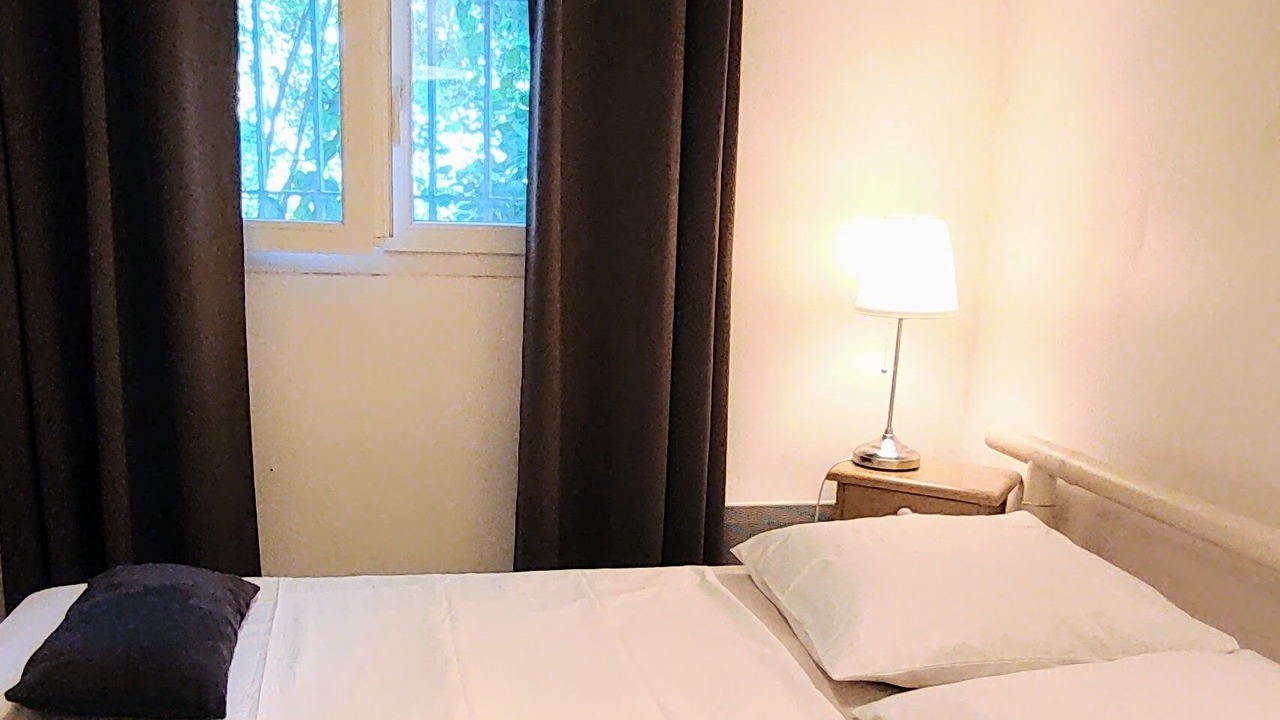 Photo of Bedroom in Mimet