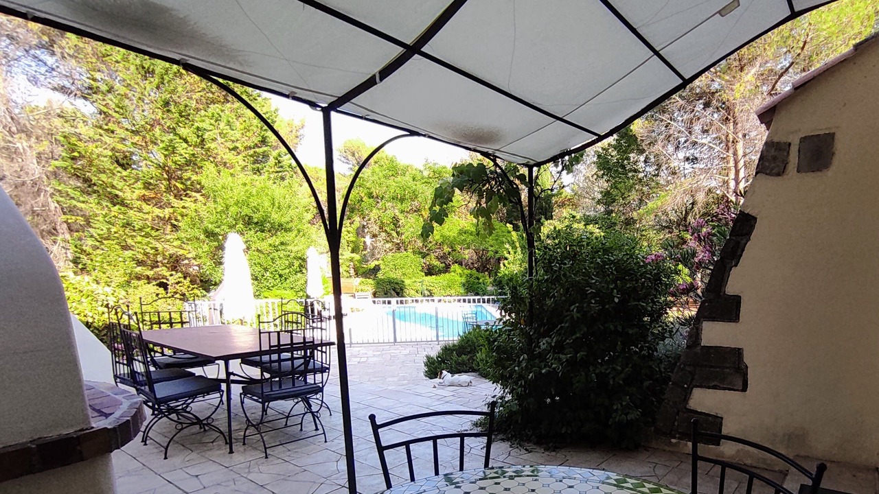 Photo of Outdoor in Mimet