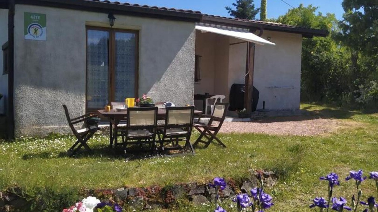 Photo of Outdoor in Saint-Haon-le-Chatel