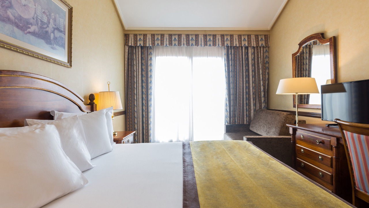 Photo of Bedroom in Avila