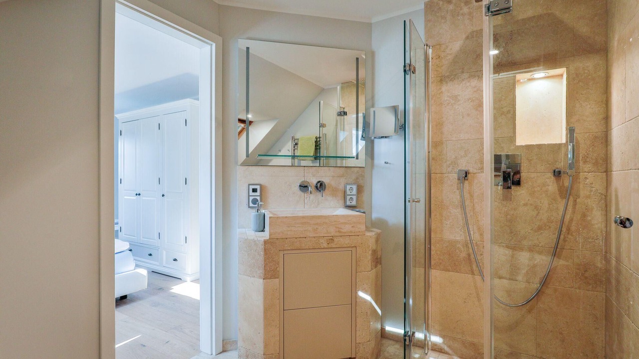 Photo of Bathroom in Westerland