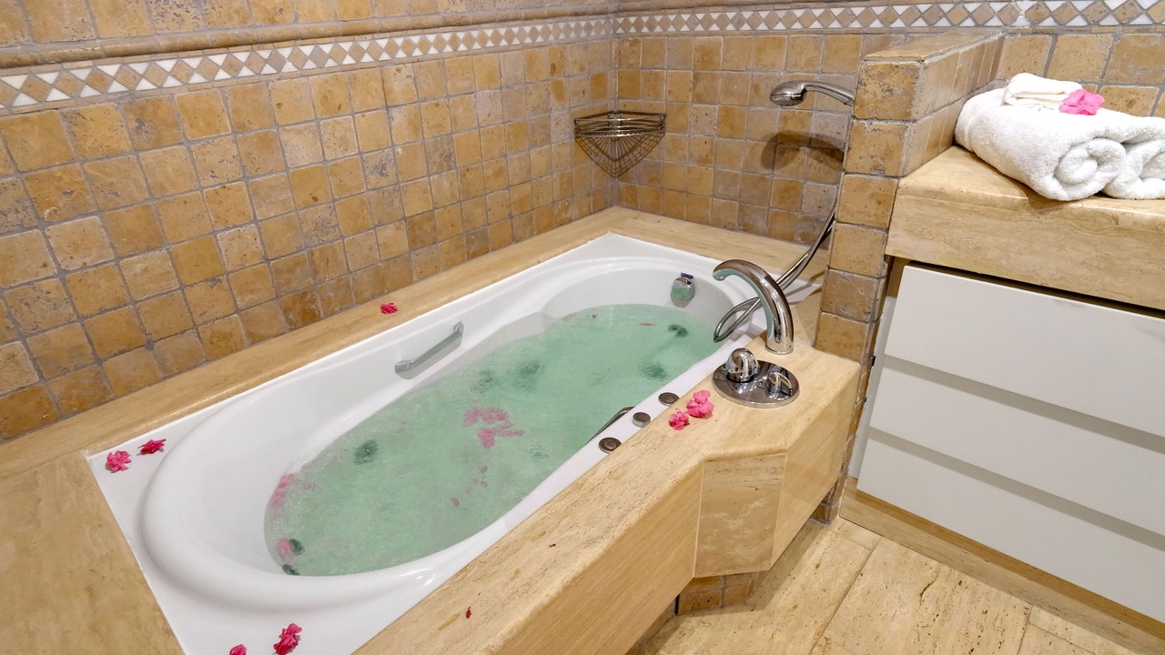 Photo of Bathroom in New Golden Mile