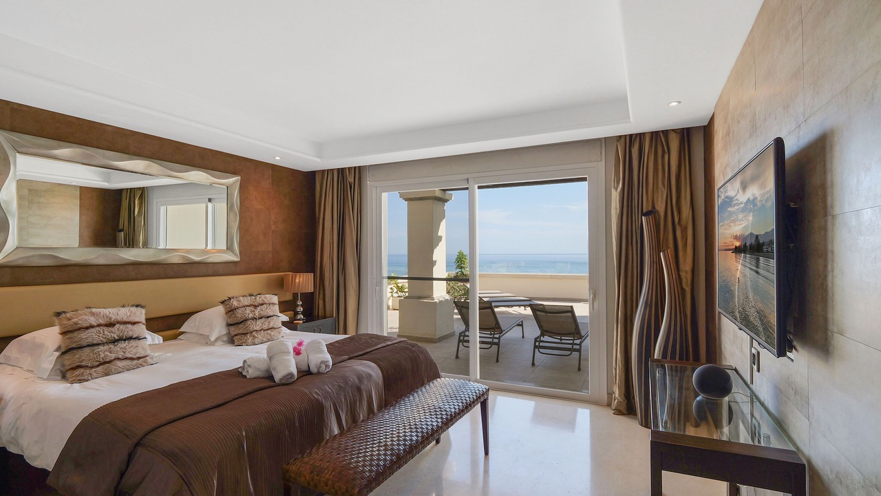 Photo of Bedroom in New Golden Mile