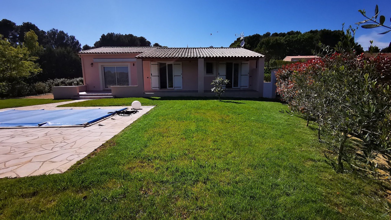 Photo of Outdoor in Cadenet