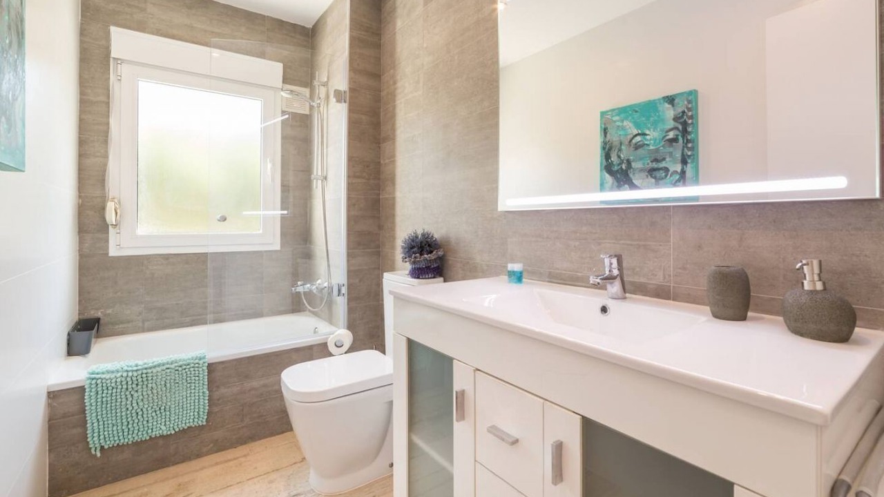 Photo of Bathroom in Benicassim