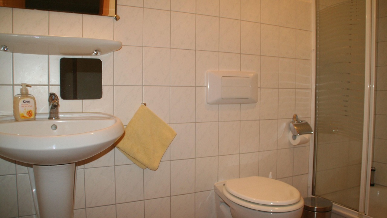 Photo of Bathroom in Suderende