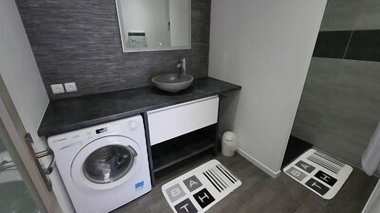 Photo of Bathroom in Remomeix