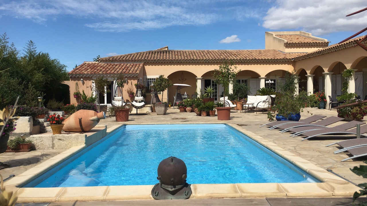 Photo of Outdoor in Arles