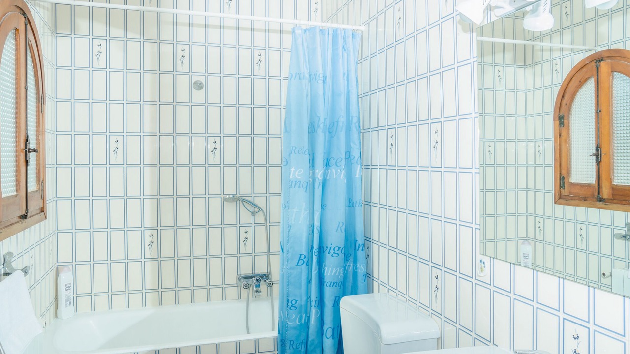 Photo of Bathroom in Jalon