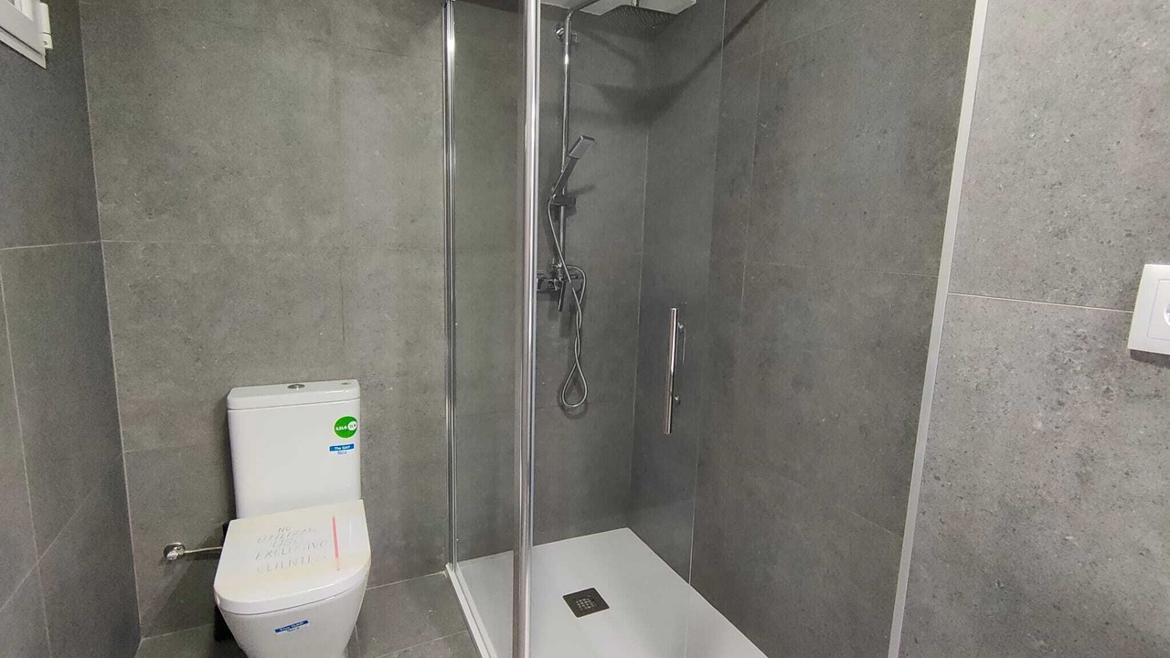 Photo of Bathroom in El Cabanyal
