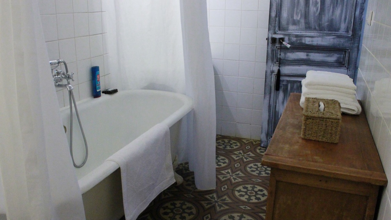 Photo of Bathroom in Salon-de-Provence