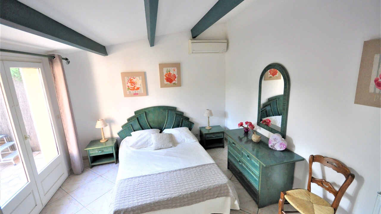 Photo of Bedroom in Saint-Cyprien Plage