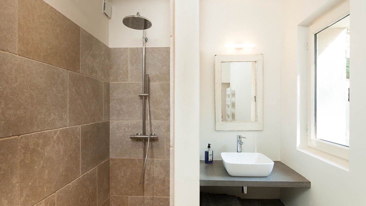 Photo of Bathroom in Bonnieux