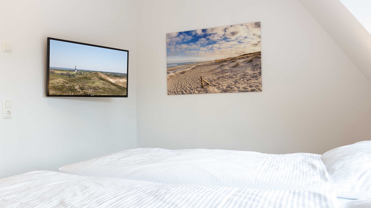 Photo of Bedroom in List