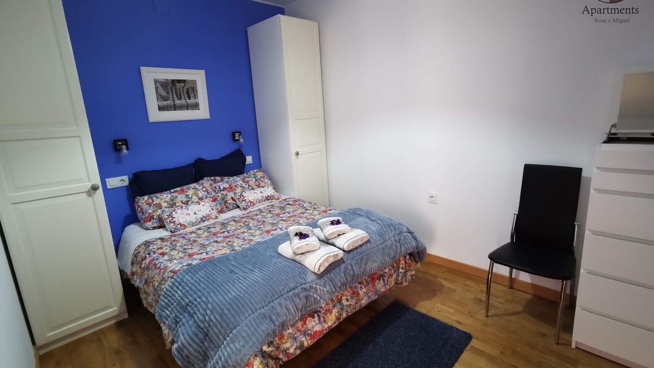 Photo of Bedroom in El Poble-sec