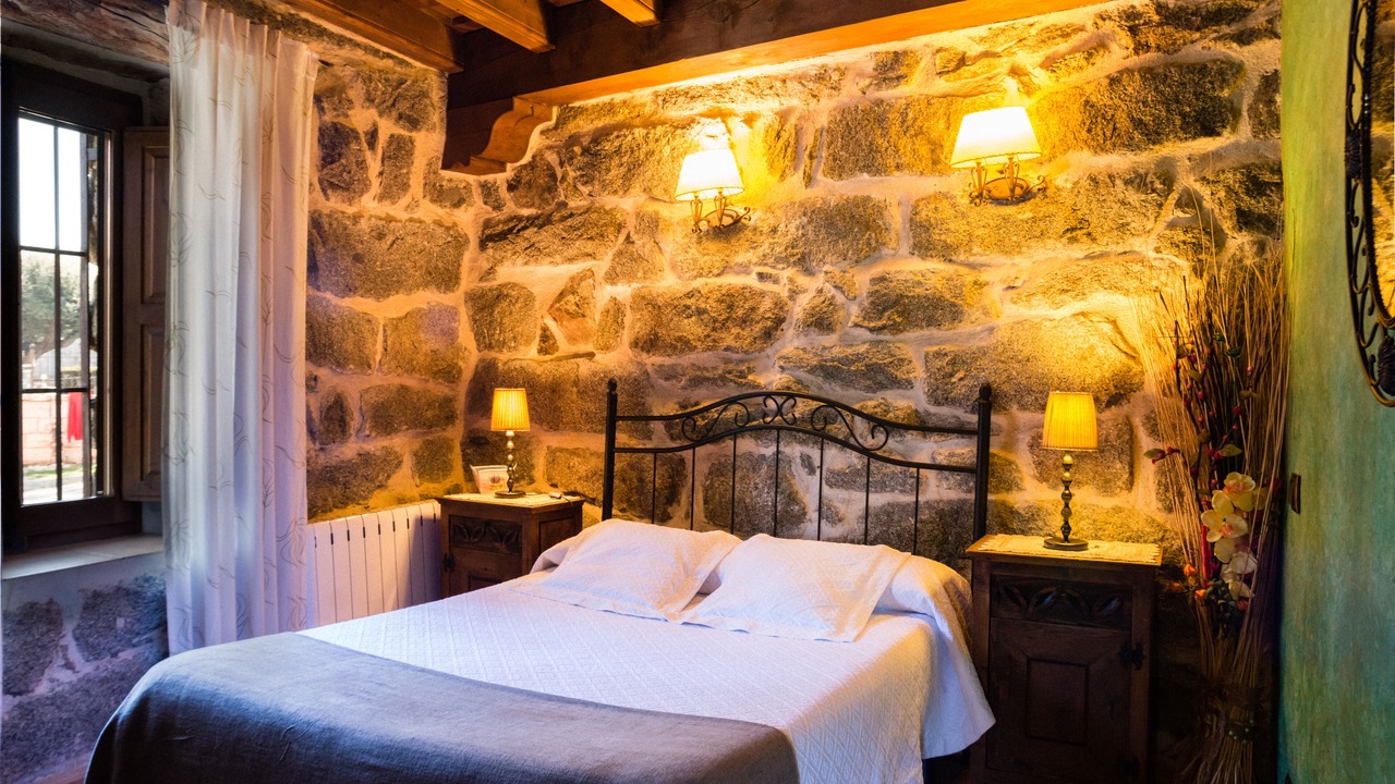 Photo of Bedroom in Navaluenga