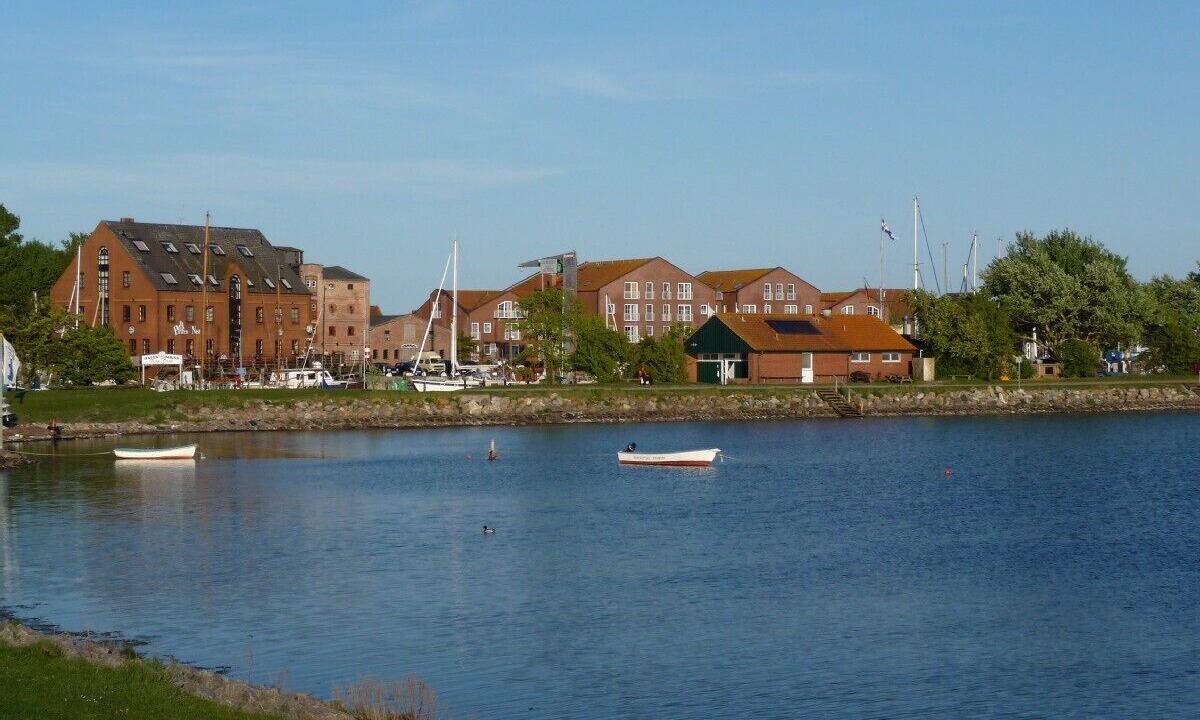 Photo of Others in Orth
