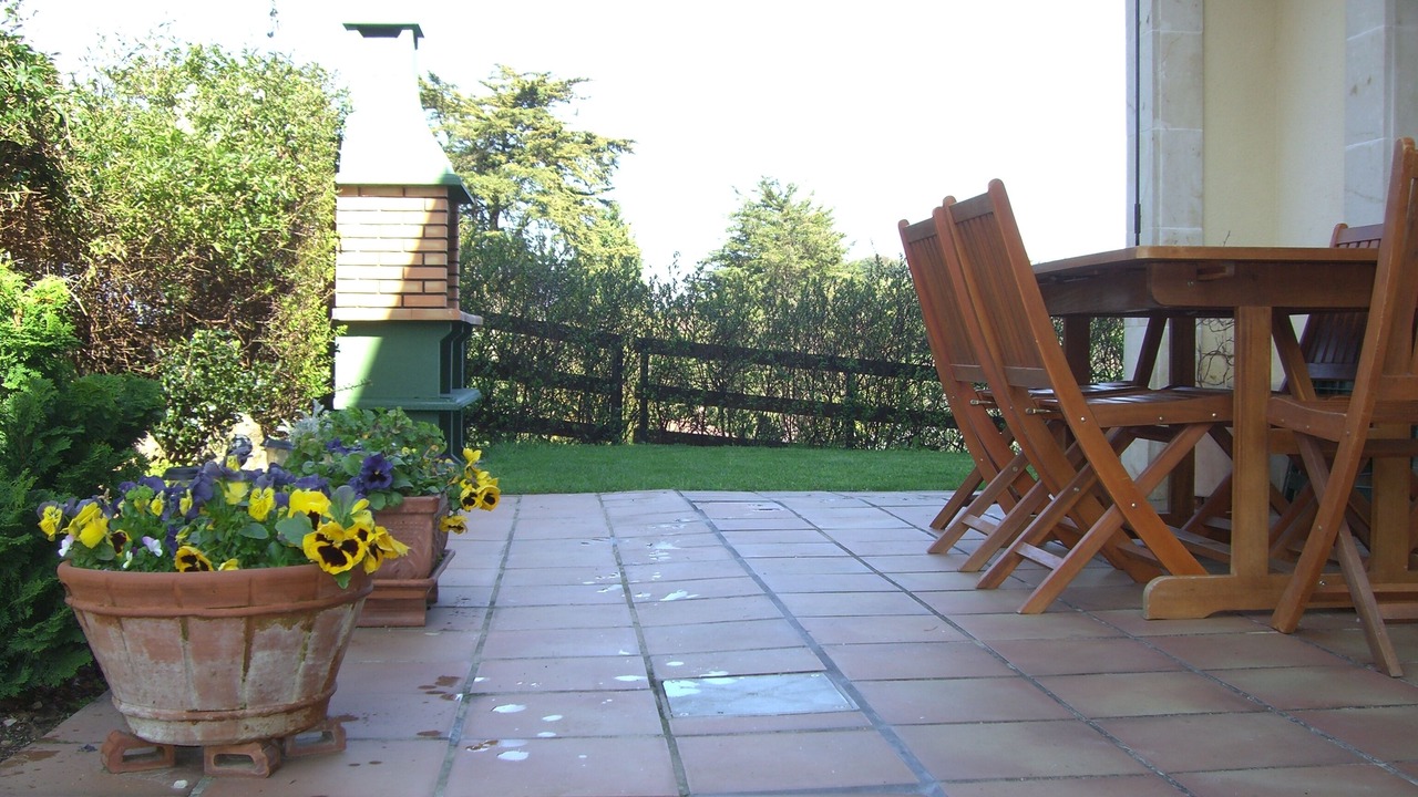 Photo of Outdoor in Pechon