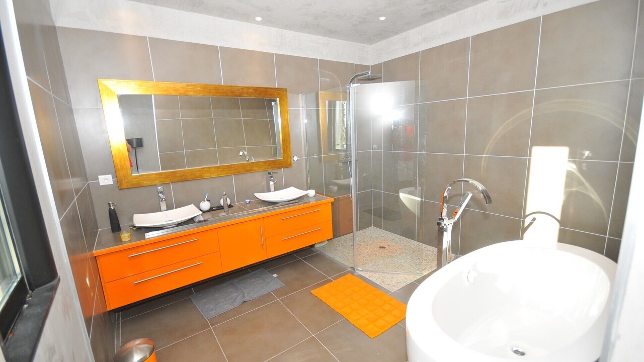 Photo of Bathroom in Marsillargues