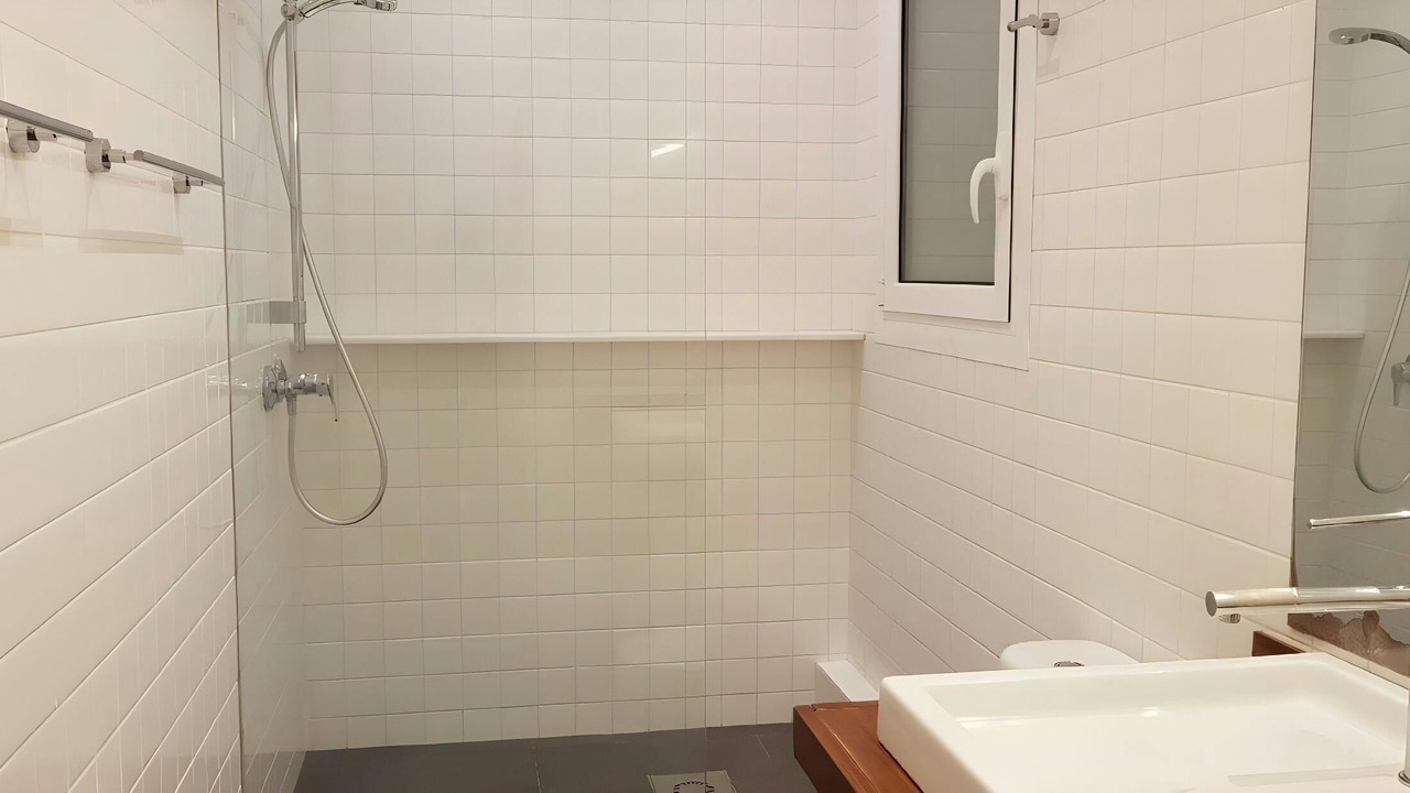 Photo of Bathroom in La Nova Esquerra de l'Eixample