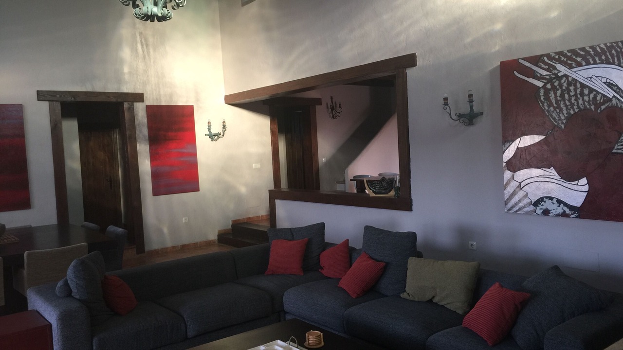 Photo of Bedroom in Coin